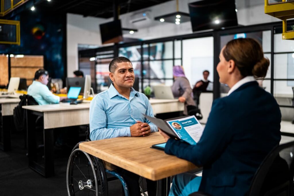 Entrevista estruturada: veja o que é e como fazer da melhor forma