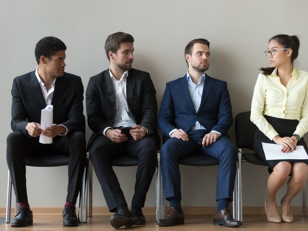 Como uma entrevista com viés pode prejudicar sua seleção e recrutamento