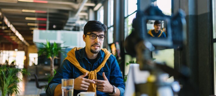 O que é endomarketing, quais são os seus benefícios e como implementar na sua empresa?