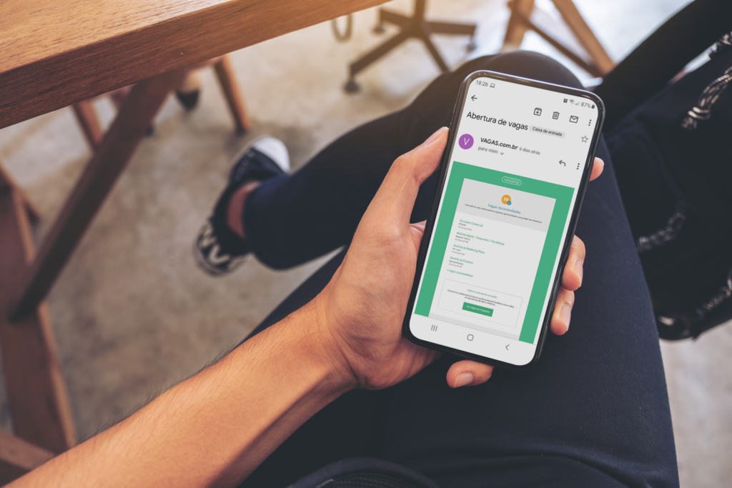 Recebendo e-mails com oportunidades fora do perfil? Entenda