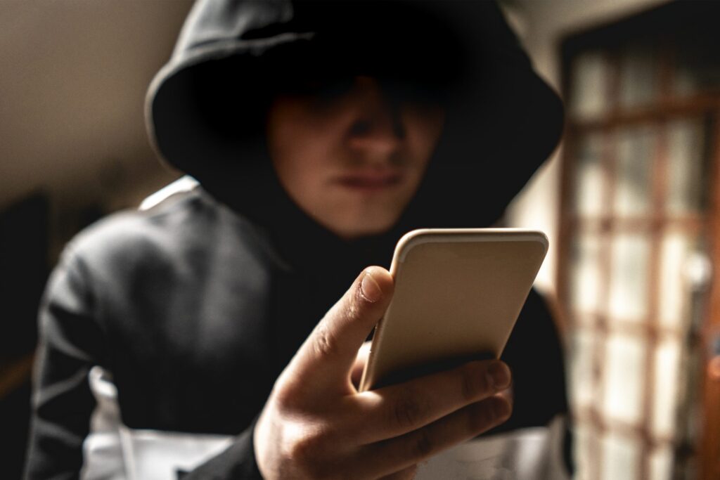 Vagas falsas: saiba identificar golpes disfarçados de oportunidades