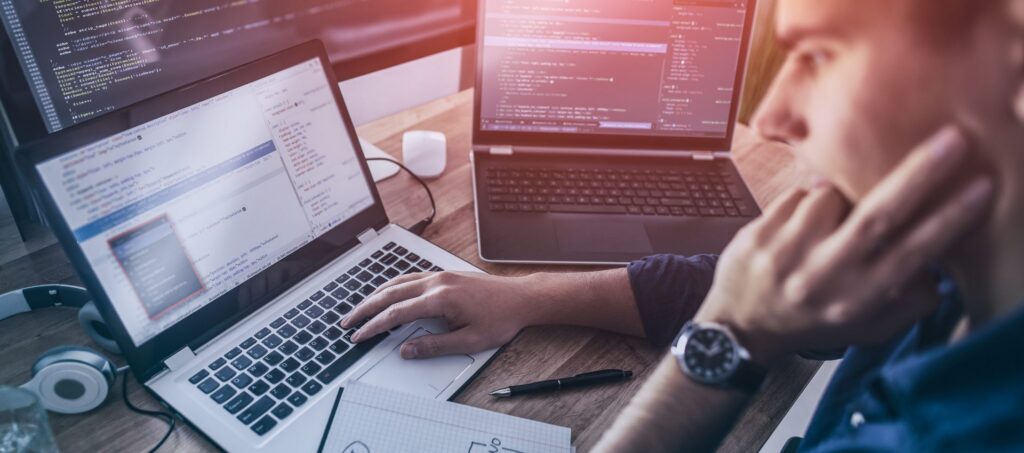 Estude em casa e aprenda programação de graça