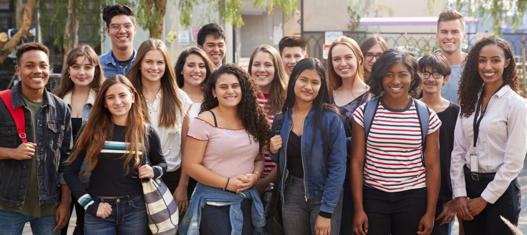 Veja as dicas e vantagens em saber como montar um bom programa de estágio e trainee