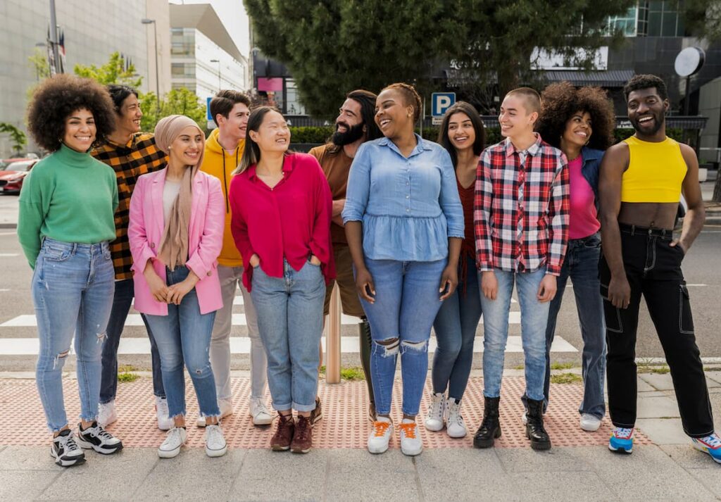 Você é mais Lucas Flex ou Ana Estável? O raio-X da Geração Z no Brasil que busca a carreira formal