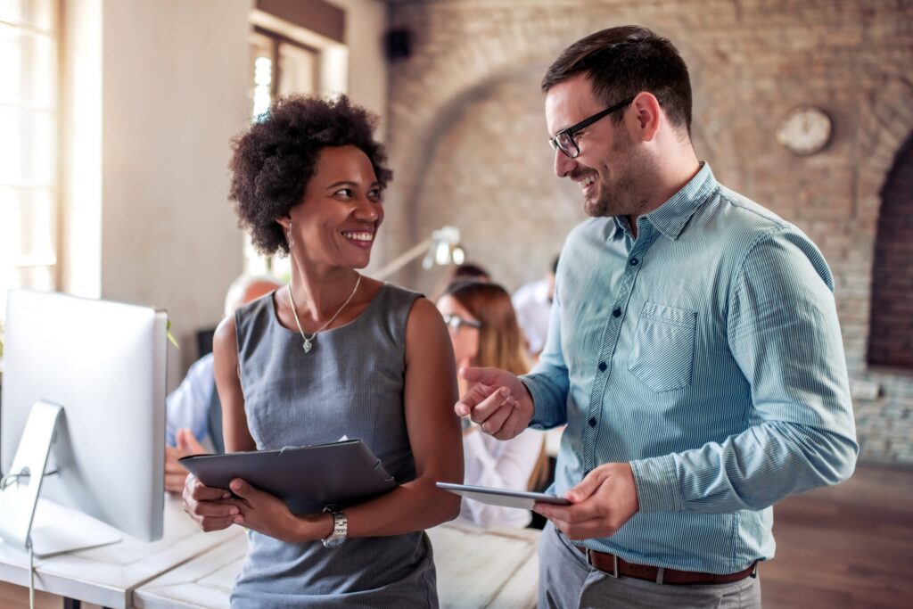 Conheça as principais profissões de humanas para escolher uma carreira