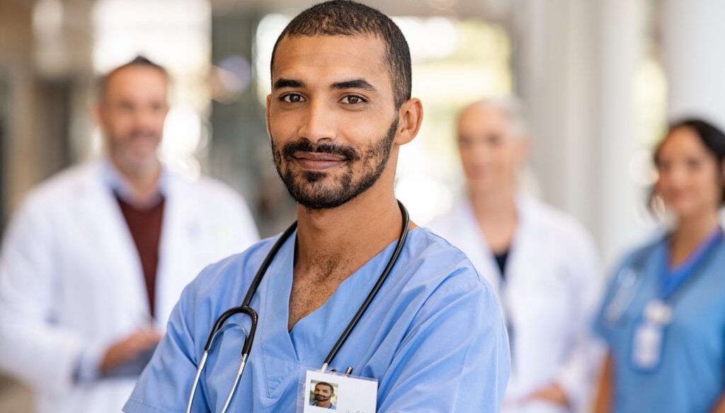 O que faz um enfermeiro do trabalho e como é o mercado para a área?