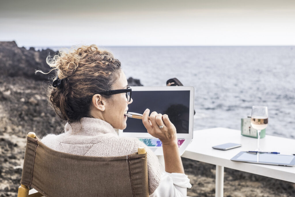 Nômade digital: o que são e como se tornar um?